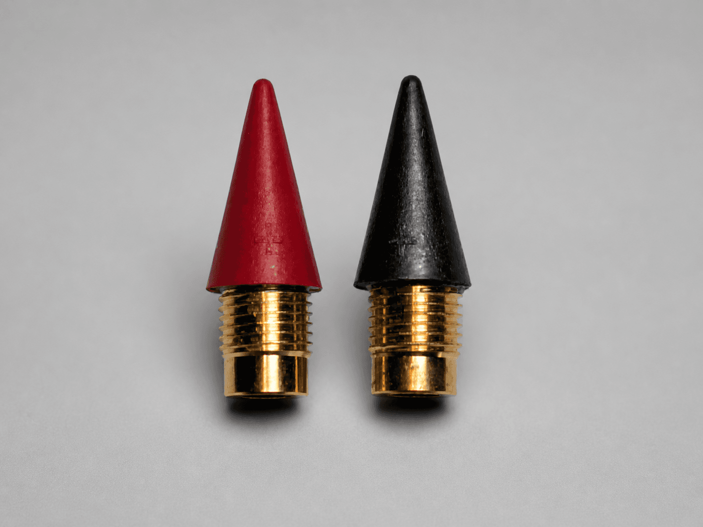 2 mines Schoppmann rouge et noir avec filetage doré
